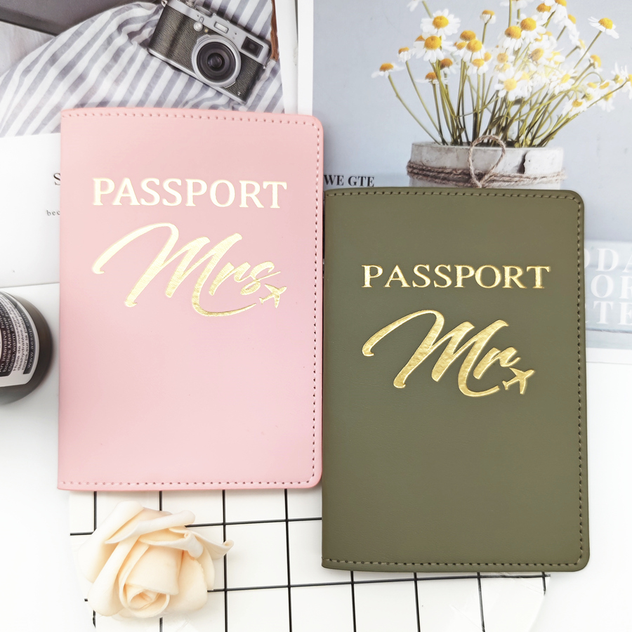 Men'S Accessories Case - 2 個セット Mr/Mrs 恋人カップル PU レザーパスポートカバーケースカードホルダートラベルアクセサリー軽量財布女性男性用