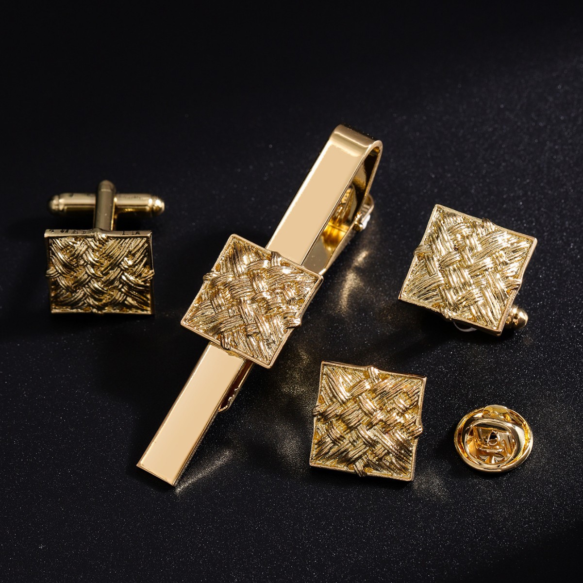 メンズカフスボタン、タイクリップ、ブローチセット、スクエアク - Men'S Accessories High End のレビューと価格