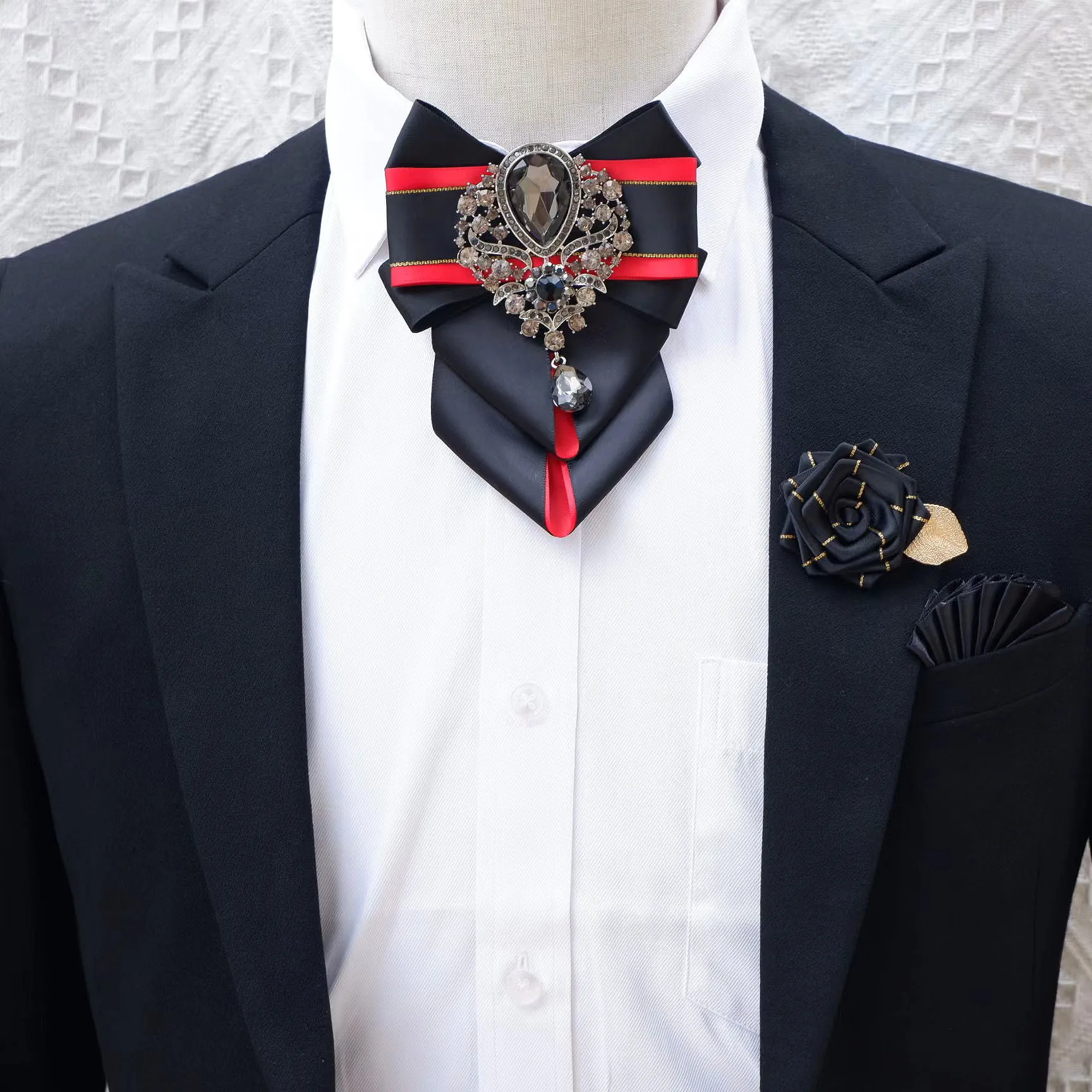男性用の豪華な蝶ネクタイ,ラインストーンとポケット付きの高級 - Men'S Accessories High End のレビューと価格