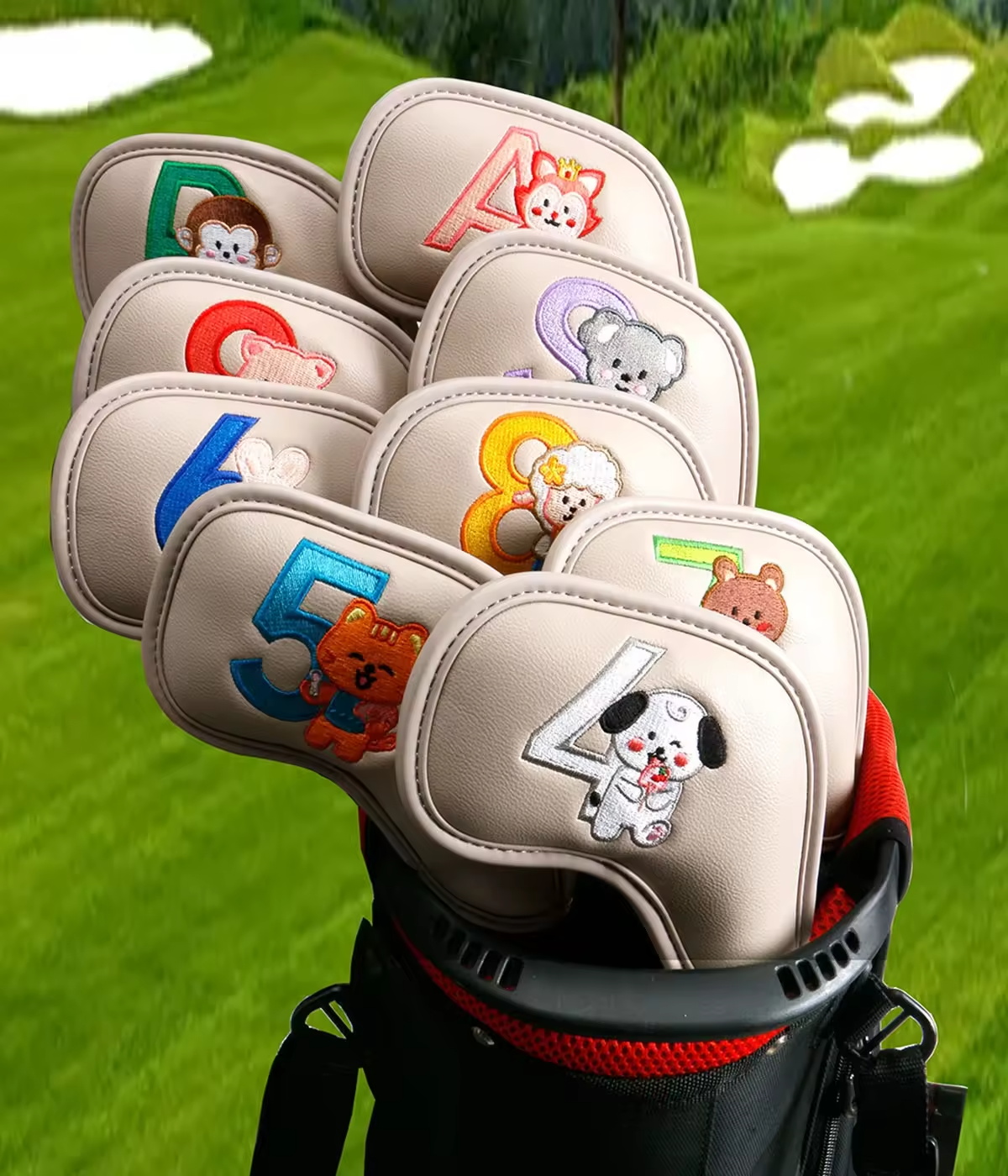 9個入りのかわいい漫画風動物ゴルフアイアンヘッドカバー、PU - Men Accessories For Gift のレビューと価格